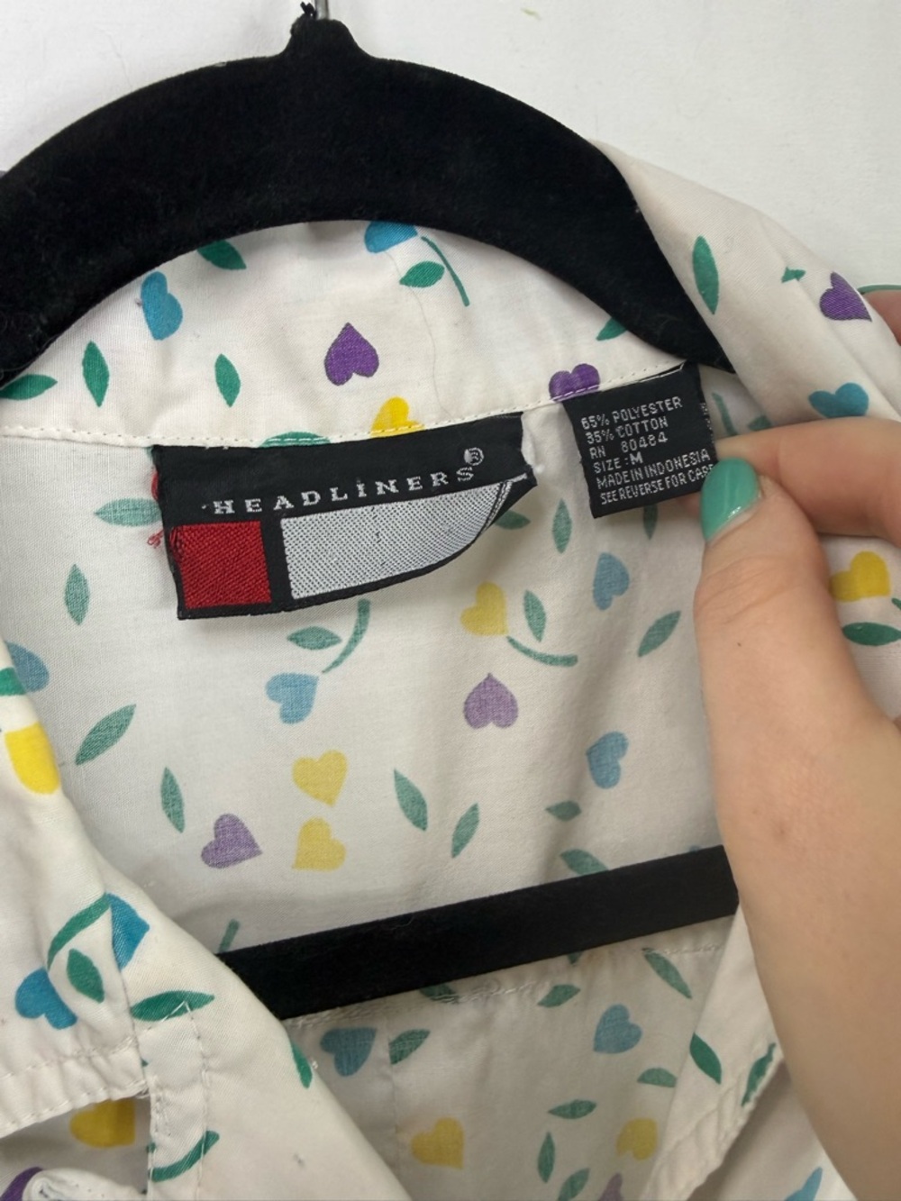 Headliners Vintage Short Sleeve Button Down Shirt White Heart Print, Size M - Picture 2 of 6